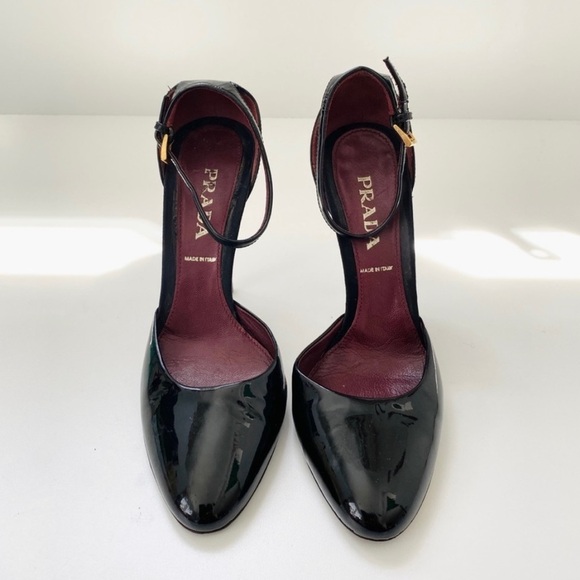 Prada patent leather heels - Picture 2 of 10